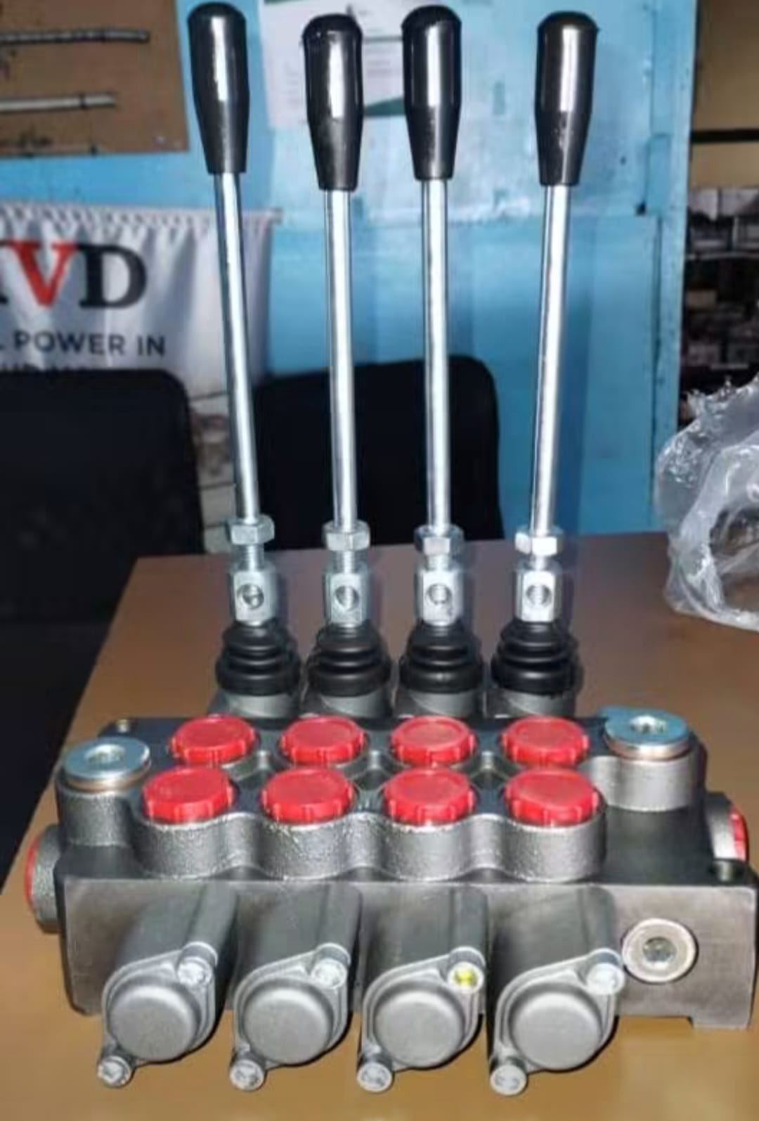 PTO & pump fitting at Kana Hydraulics North West